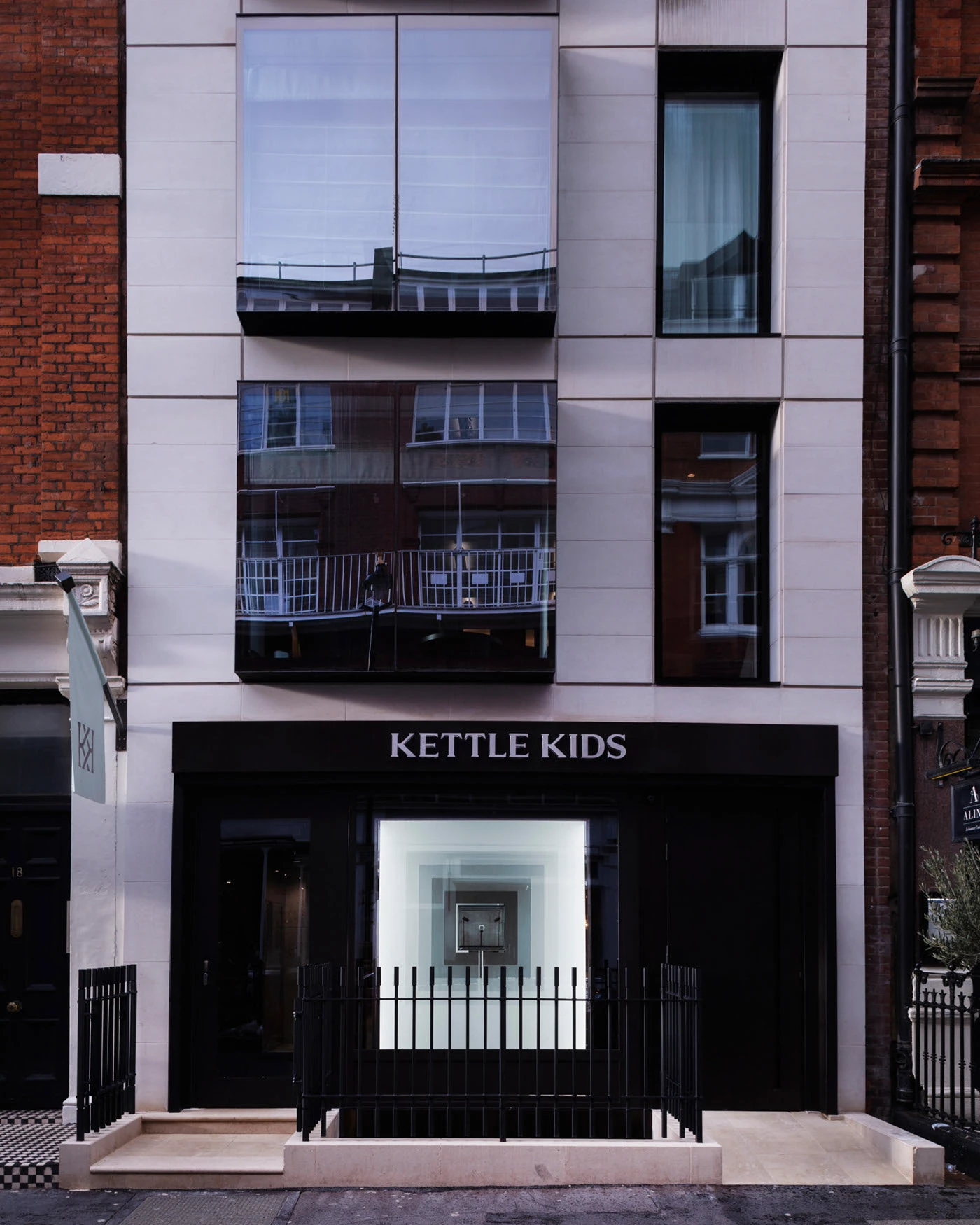 Kettle Kids Bond Street storefront